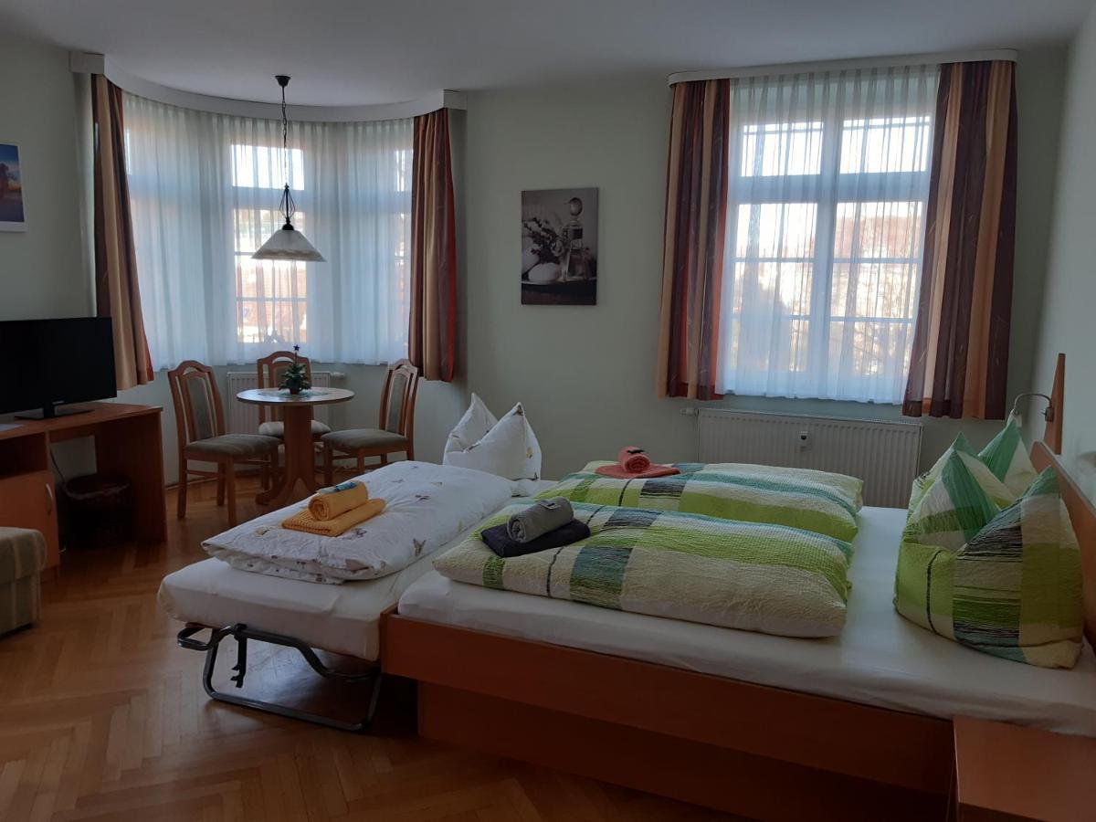 Pension Schoene Grossrohrsdorf Экстерьер фото